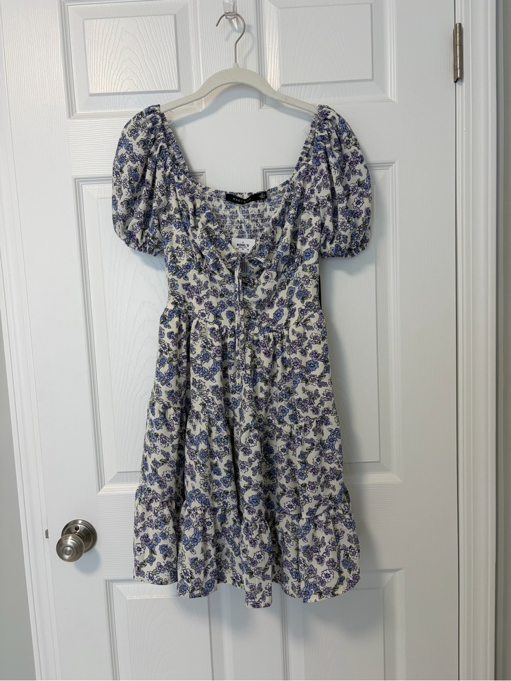Kohl's Blue and White Floral Puff-Sleeve Dress